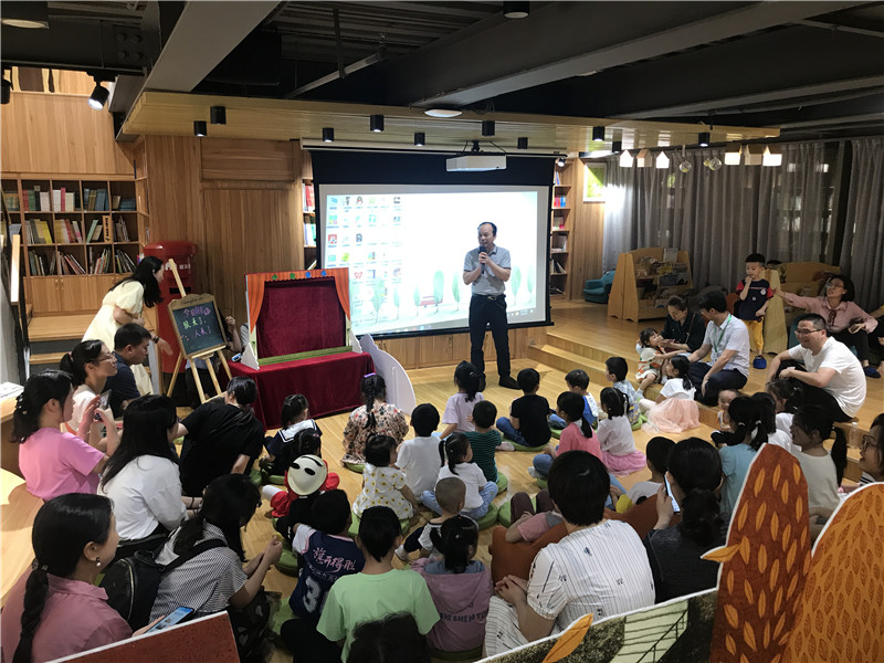 1.集團公司總裁、工會(huì )主席莫曲波致辭.jpg