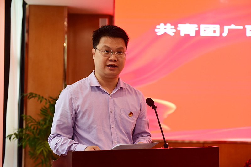 校團委副書(shū)記（主持工作）、學(xué)工部（處）副部（處）長(cháng)陳國華致辭.JPG