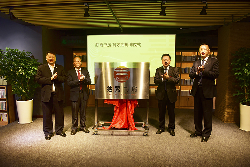 1539309150133858.jpg xiaoz 2.jpg