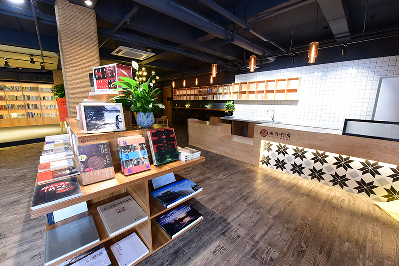 1539309510451016.jpg IMG_9442.JPG